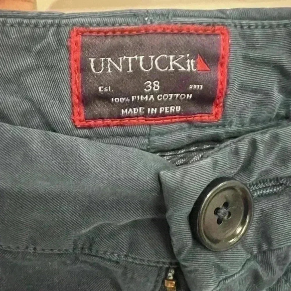 Untuckit Blue Chino Shorts
Mens 38 Navy Khaki - Picture 3 of 3
